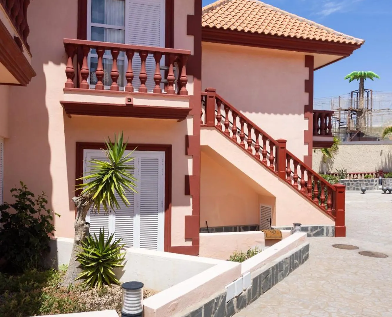 Two Modern And Bright Apartments Near El Duque Beach Costa Adeje  Costa Adeje (Tenerife)