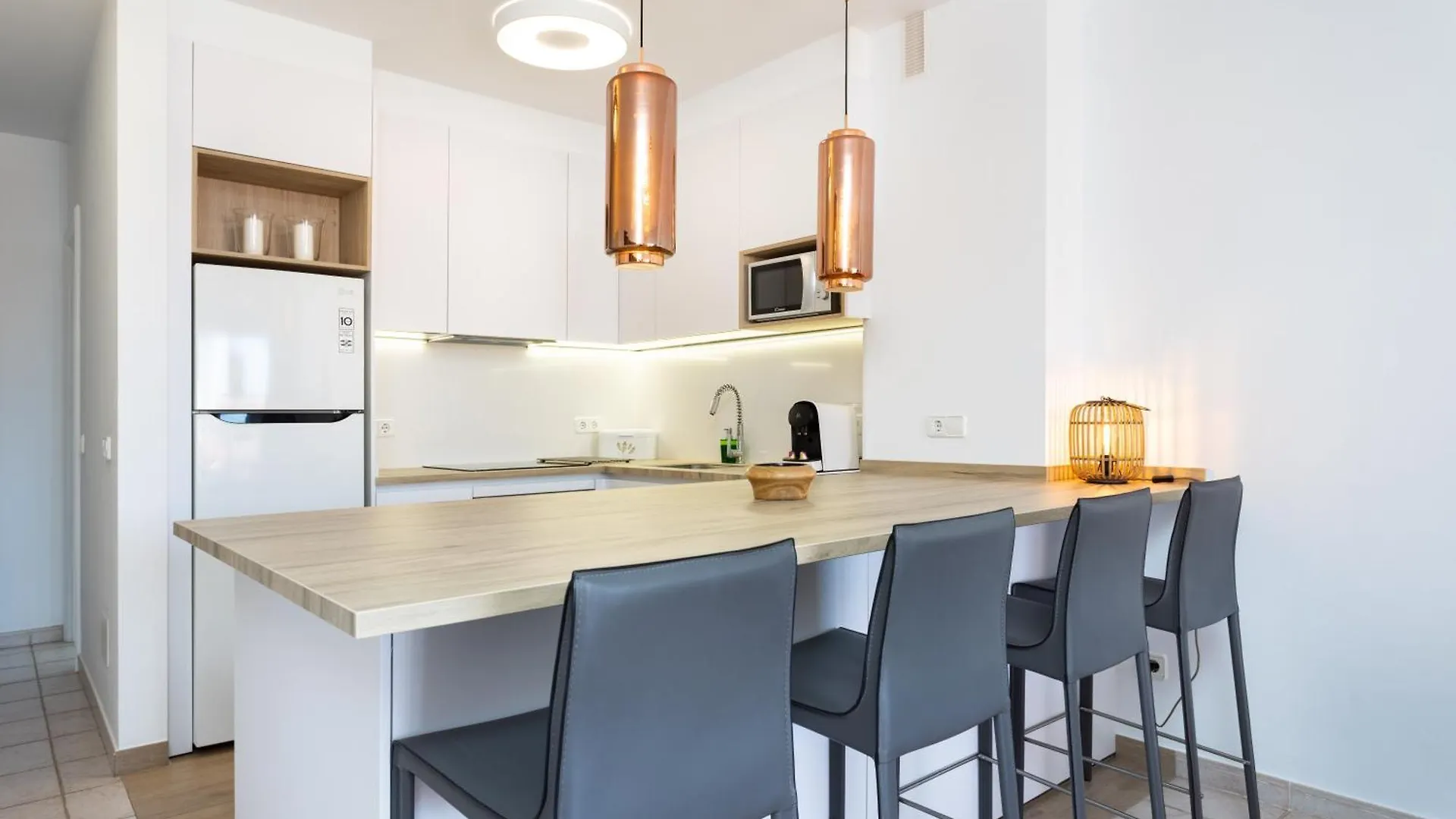 Two Modern And Bright Apartments Near El Duque Beach Costa Adeje